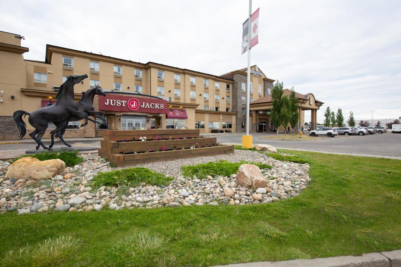 Pomeroy Hotel Fort St. John Esterno foto