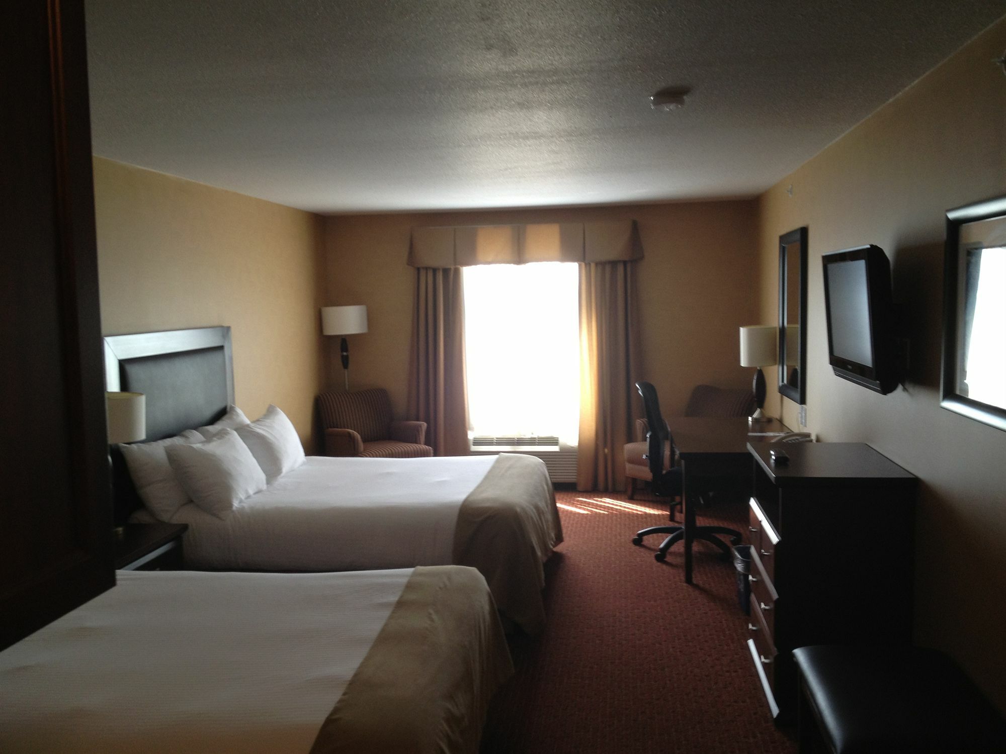 Pomeroy Hotel Fort St. John Esterno foto